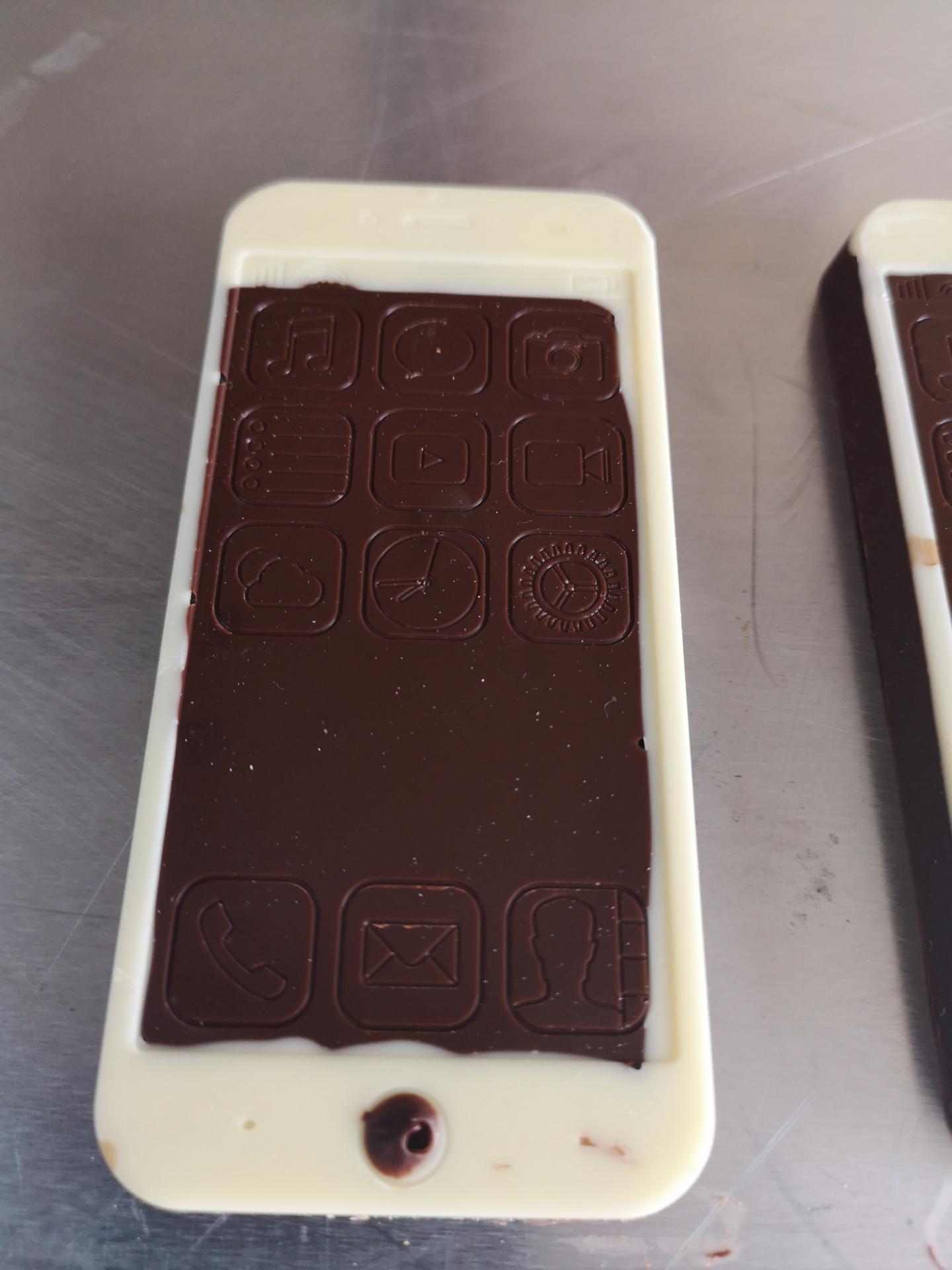 iphone chocolat